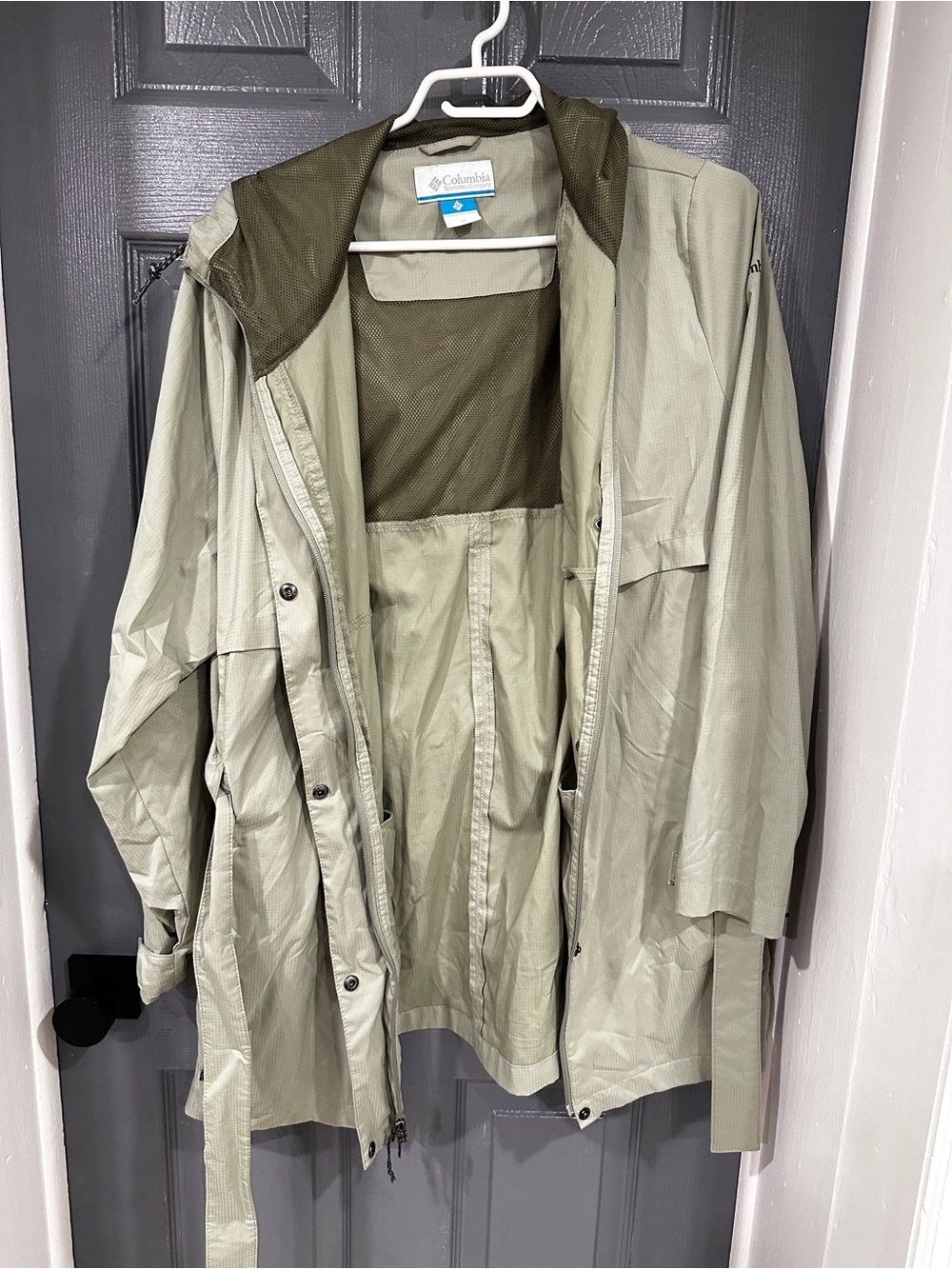 Columbia Light Olive Green Women's Waterproof Trench Coat